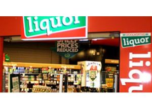 Woolworths buys into Chinese beverage industry